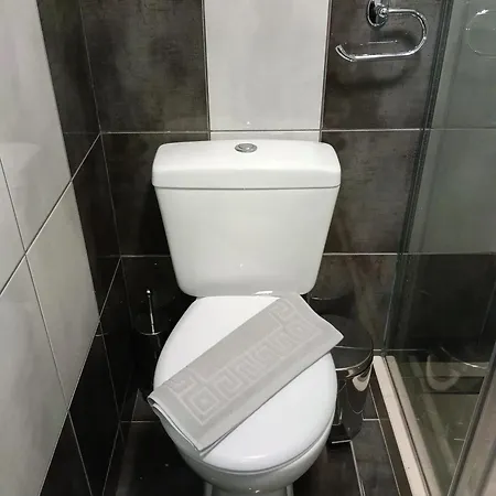 Apartament Olimpias *